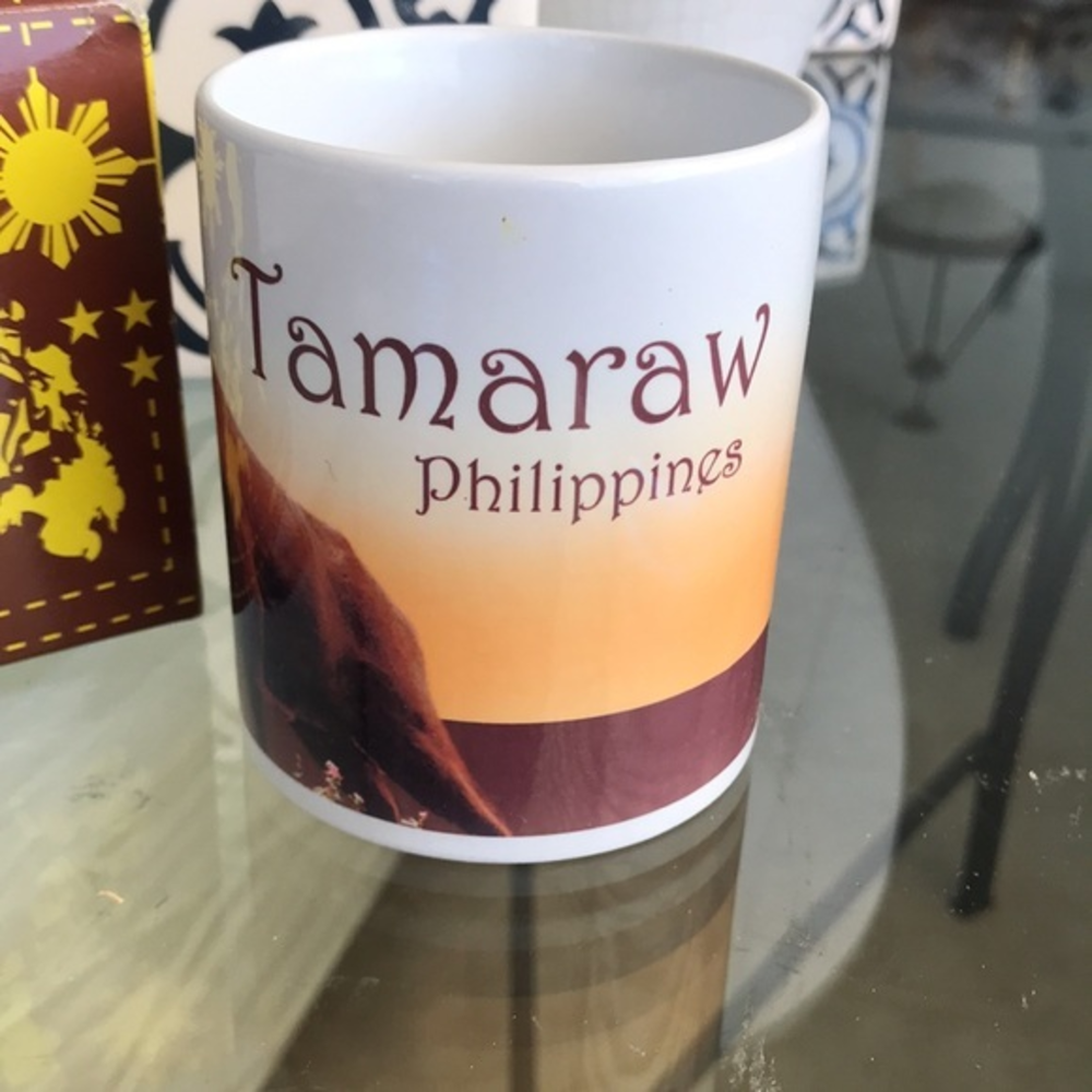 TAMARAW PHILIPPINES souvenir ceramic coffee mug , new in box